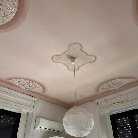 Deodato בית הארחה קטאניה